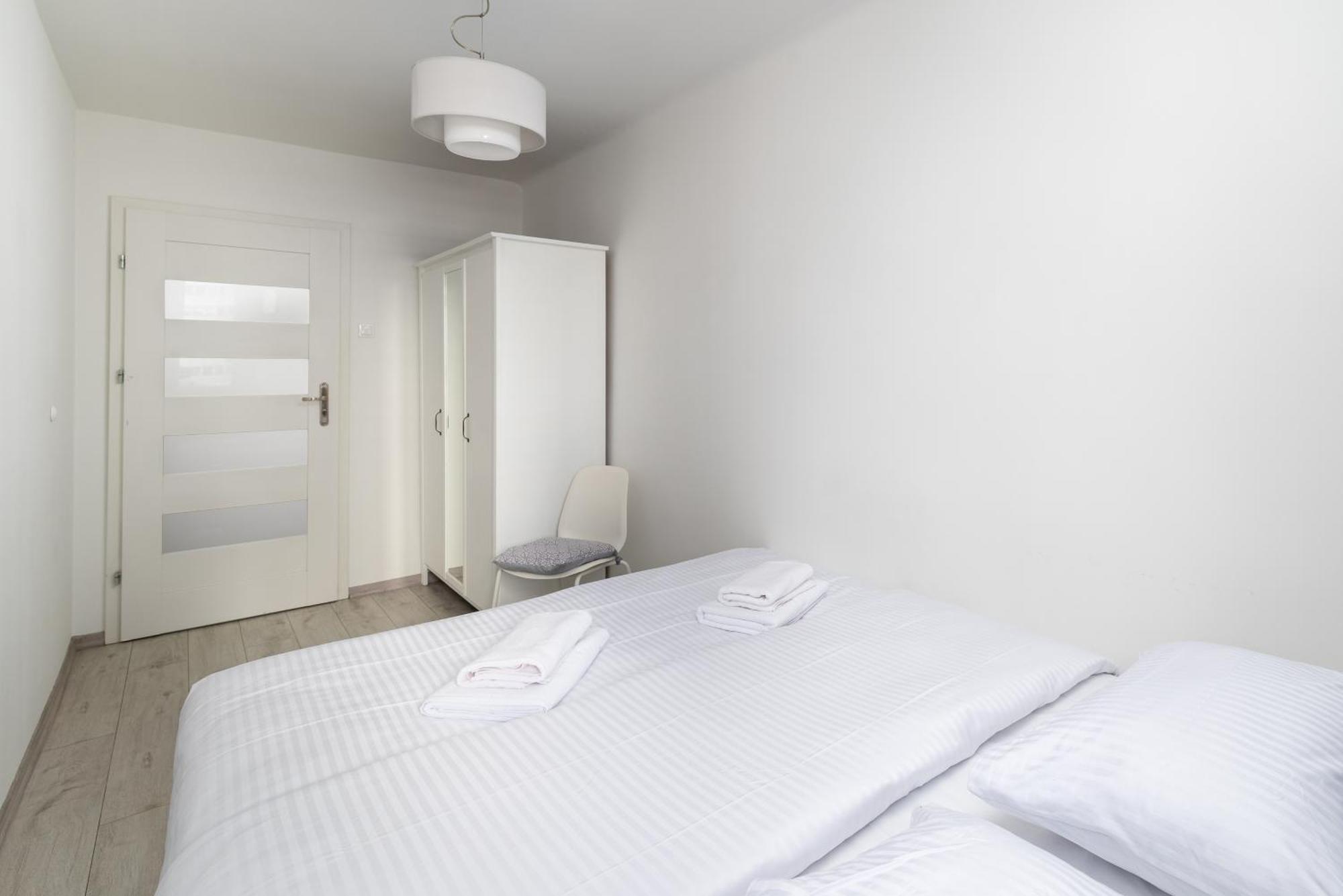 Grzybowska Blue City Centre Apartment Варшава Экстерьер фото